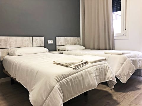 Twin Room, Terrace | Premium bedding, memory foam beds, blackout drapes, soundproofing
