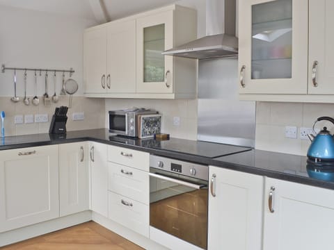 Kitchen | Haulfryn Cottage, Llandegfan, nr. Menai Bridge