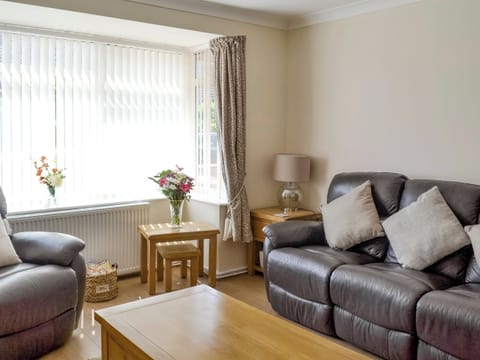 Comfy seating in living room | The Retreat, Hunmanby, near Filey