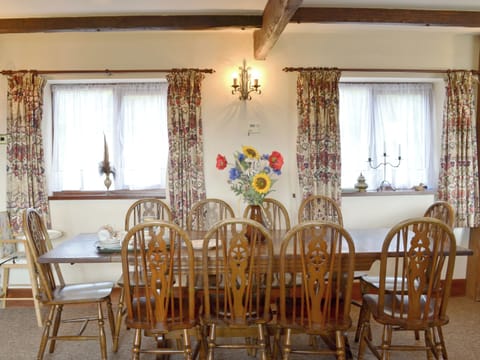 Ideal dining area | The Granary, Colyford, near Seaton