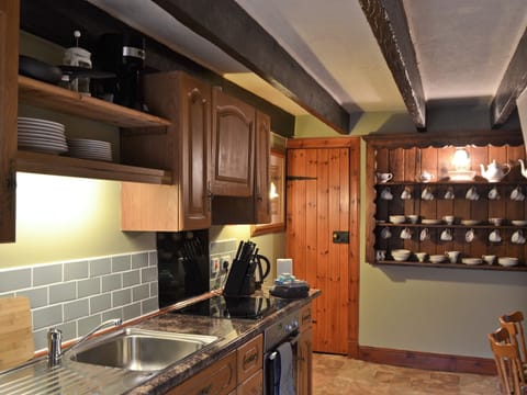 Kitchen | Craigdarroch Cottage, Strathyre near Callander