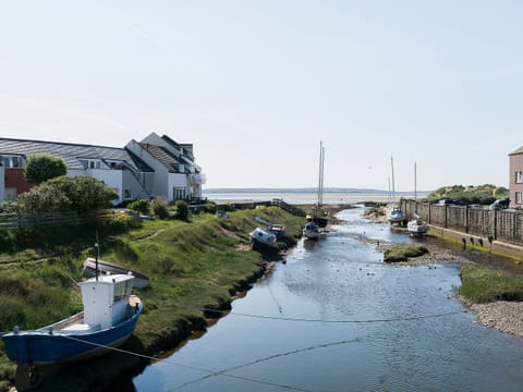 Lovely creek and harbour a few minutes walk from the cottage | Lazy Cottage, Haverigg, near Millom