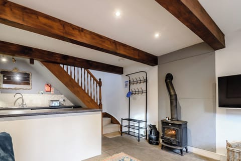 Open plan living space | Cove View Cottage, Malham