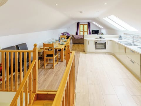 Open plan living space | Cwm Hyfryd, Cross Inn, near New Quay