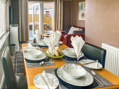 Dining Area | Jasmin’s Retreat, Thornton-Cleveleys, near Blackpool