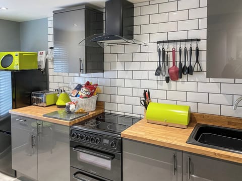 Kitchen | Jasmin’s Retreat, Thornton-Cleveleys, near Blackpool