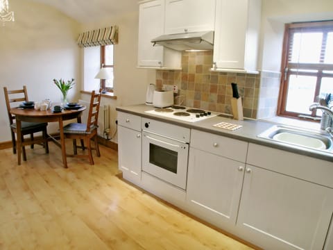 Kitchen/diner | Granary Cottages - The Hay Loft, Bleatarn, nr. Kirkby Stephen 
