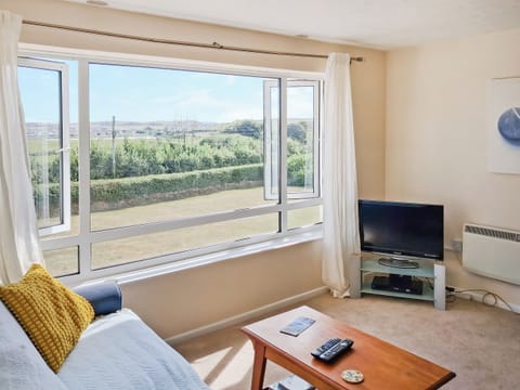 Living area | Brightlands Apartment, Bude
