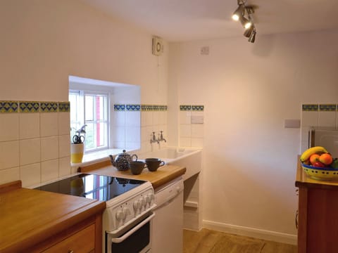 Kitchen | 1710 - The Seventeen Ten Cottages, Greenwell, near Brampton