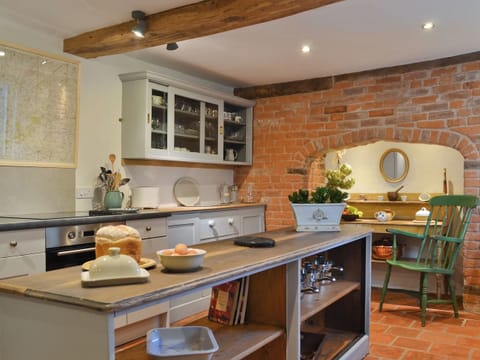 Lovely heritage features in kitchen | Friary Cottage, Ludlow
