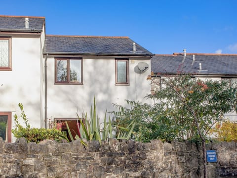 Exterior | Ted ’n’ Betty’s, Buckfastleigh