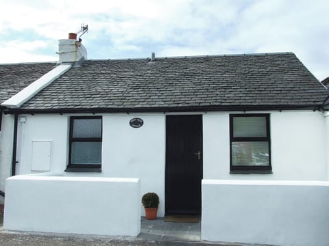 Misty Isles Cottage | Misty Isles Cottage, Ellenabeich, Seil Island