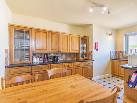 Kitchen | Meadow View, Peak Dale, near Buxton