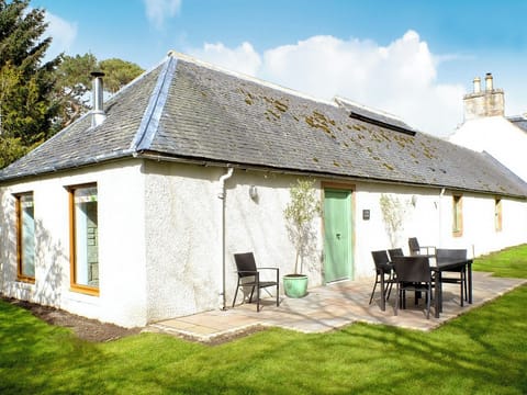 Attractive holiday home | The Barn, Kildary, near Tain