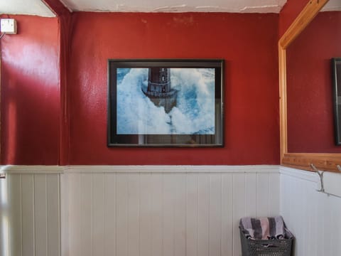 Hallway | Bishop Rock - Carn Towan Cottages, Sennen