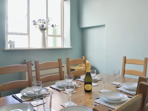 Dining room | Water’s Edge, Instow, Bideford
