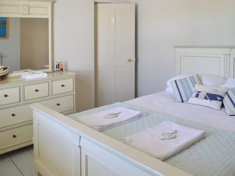 Double bedroom | Water’s Edge, Instow, Bideford