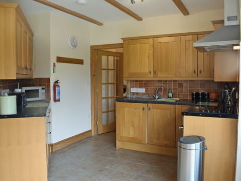 Well equipped kitchen area | Ty Nant, Llanon, near Aberaeron
