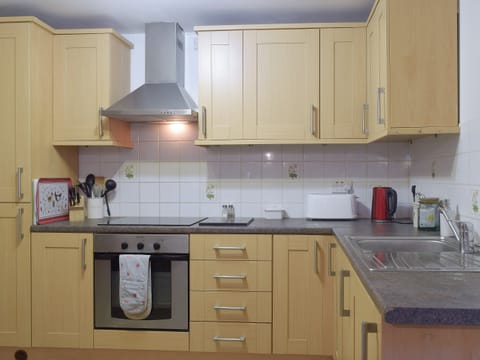 Kitchen | Mill Cottage - Pendegy Mill, Llanybri, near Carmarthen