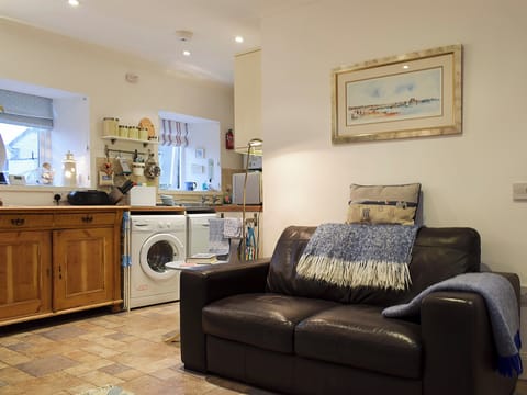 Comfortable living area | Fidra, Anstruther