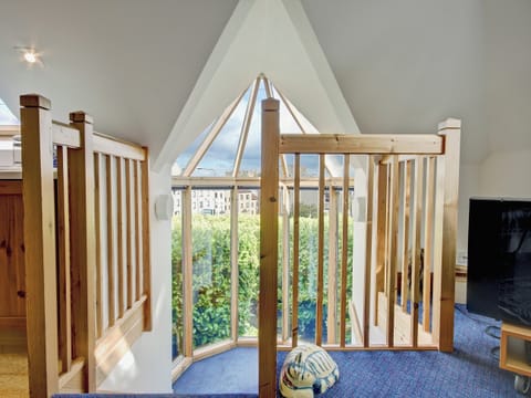 Superb views over the Royal Palace | Garden Cottage, Linlithgow, near Edinburgh