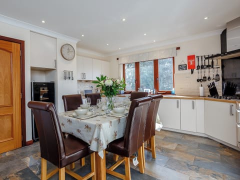 Kitchen/diner | Ard Taigh, Fearnan, near Aberfeldy