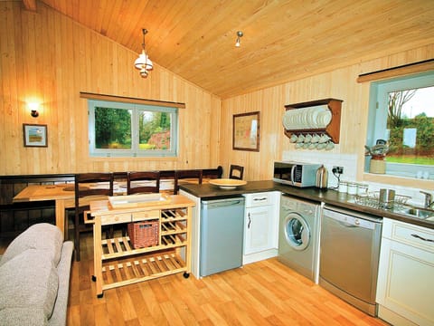 The Goyle kitchen and dining areas | The Goyle, Uplowman, nr. Tiverton