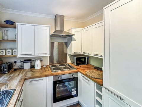 Kitchen | Tigh Nan Allt, Camserney, near Aberfeldy