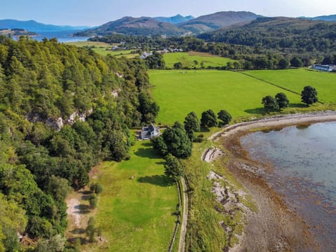 Aerial view looking north-east | Cliff Cottage, Port Appin