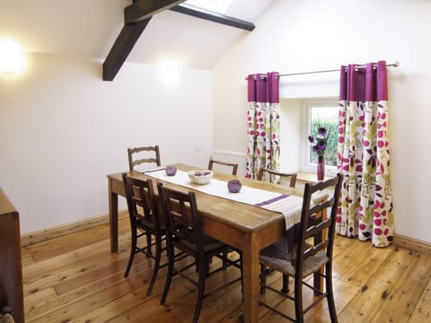 Dining room | Deuglawdd Cottage, Aberdaron, nr. Pwllheli