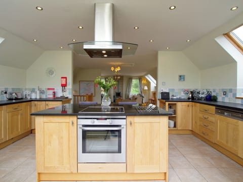 Fabulous kitchen with cooking island | Carness West, North Ballachulish, Glencoe