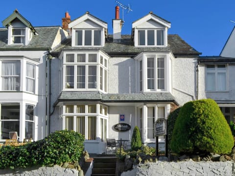 Charming exterior | Catbells, Blencathra, Skiddaw - Hillside Apartments, Keswick