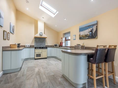 Kitchen | Seascape - Anglesey Seaviews, Penrhos Feilw, near Trearddur Bay