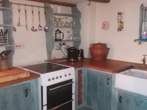 Kitchen/diner | Cragg Cottage, Bouth, Newby Bridge