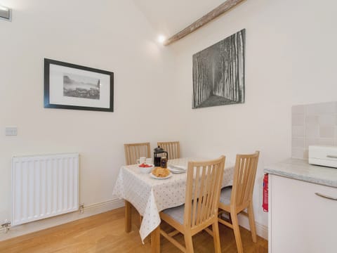 Open plan living/dining room/kitchen | Hurworth - Knayton Moor Cottages, Knayton, nr. Thirsk