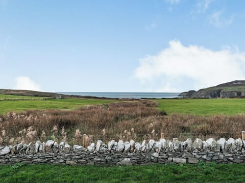 View | Stack View Cottage - Anglesey Seaviews, Penrhos Feilw, near Trearddur Bay
