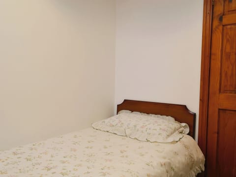 Single bedroom | The Gardens, Skipton