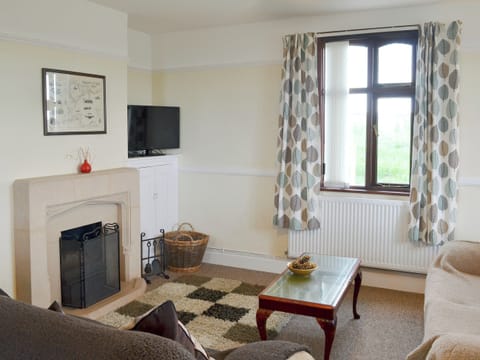 Living room/dining room | Hafan, Llangwnadl, nr. Nefyn