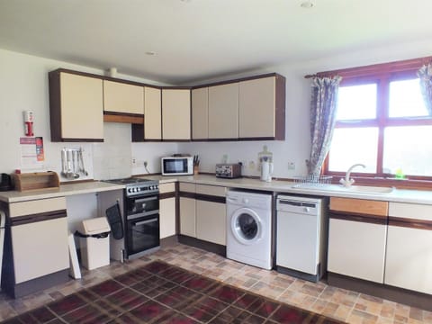 Kitchen/diner | Olafs Cottage, Garlieston, Newton Stewart