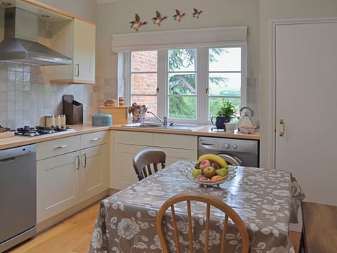Kitchen/diner | Berrington House - East Apartment, Tenbury Wells