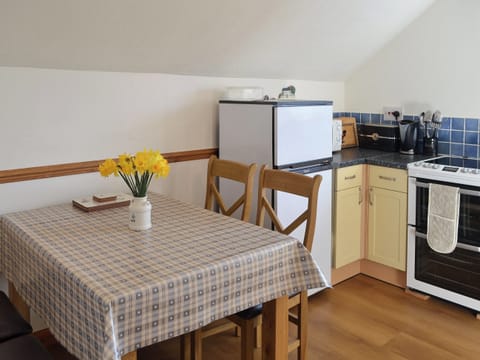 Kitchen/diner | Fron Erch Cottages, Abererch, nr. Pwllheli