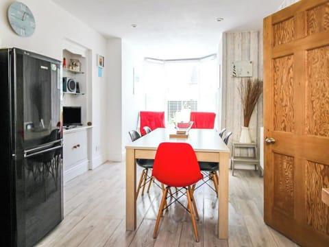 Kitchen/diner | Sunset, Combe Martin