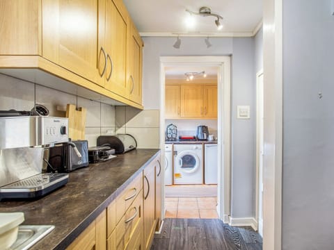 Kitchen | Waterside Cottage, Kyleakin, Isle of Skye