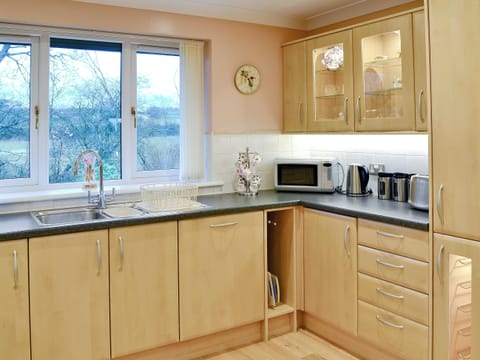 Kitchen | Eilean Donan, Kirknewton near East Calder