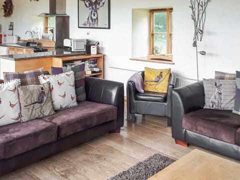 Living room | Masher&rsquo;s Barn, Chapel Lawn, near Bucknell