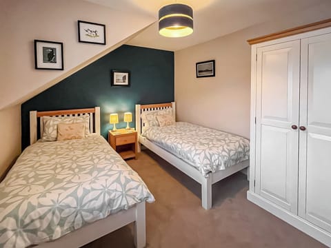 Twin bedroom | The Smithy, Lowick near Berwick-upon-Tweed
