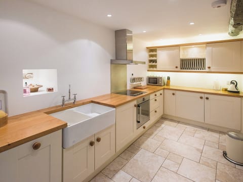 Kitchen | Barbican Cottage, Middleham near Leyburn