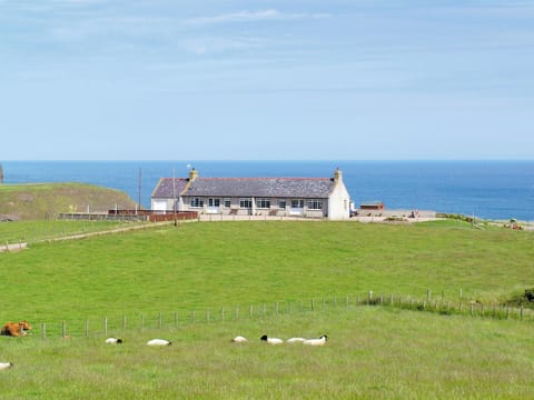 Stunning coastal holiday location | Pennan Lodge - Nethermill Cottages, Pennan, near New Aberdour