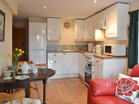 Double bedroom | Ty Newydd Cottage, Salem, nr. Llandeilo