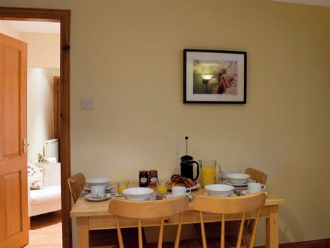 Dining area | Inn Cottage - The Inn Cottages, Muckhart, near Gleneagles